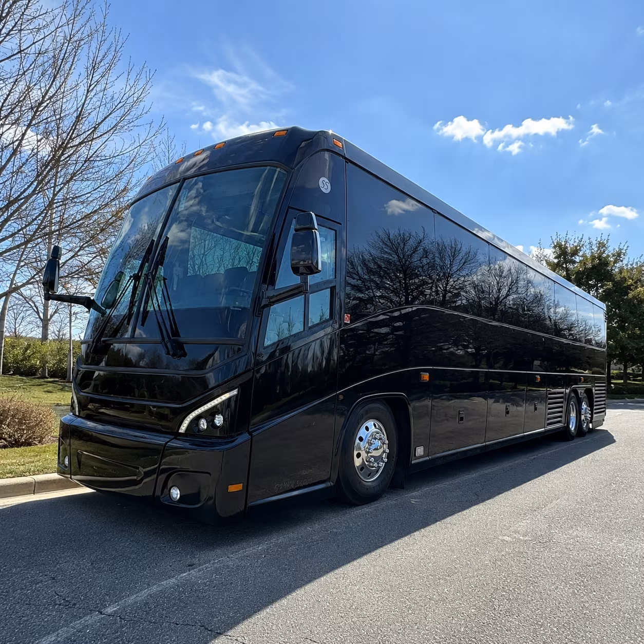 charter buses to dolphins games at hard rock stadium from doral
