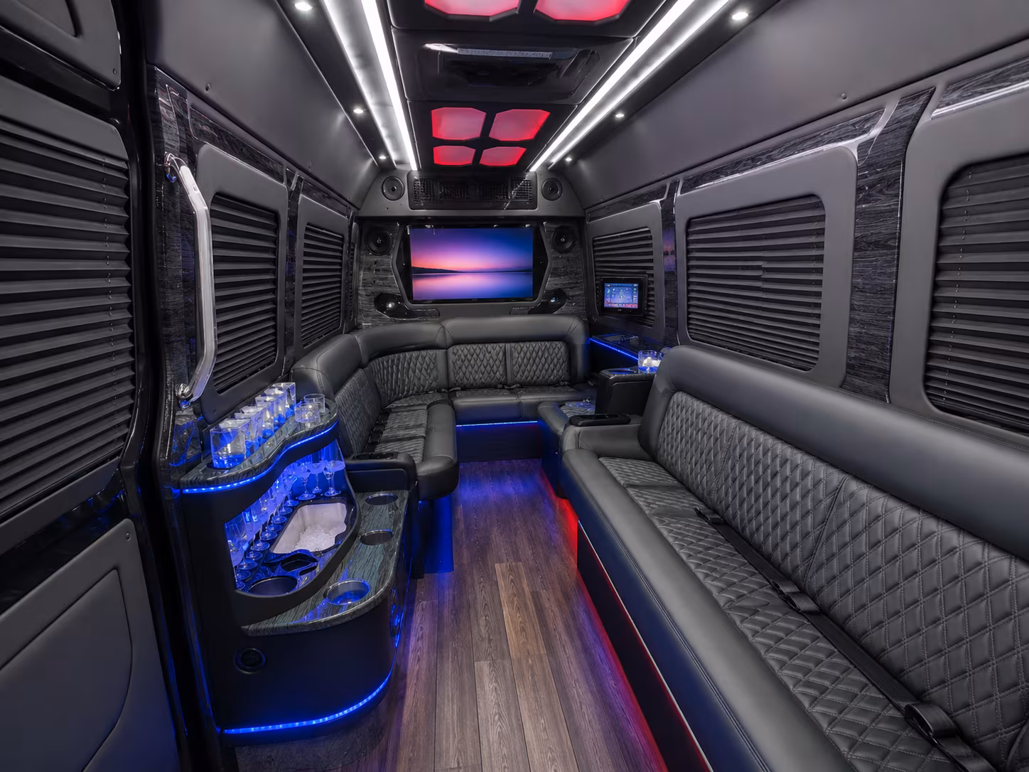 sprinter vans and minibuses for speaker and vip convention transfers in doral